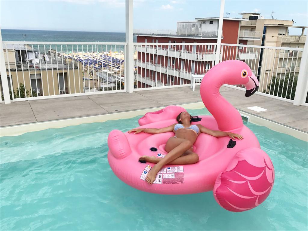 Residence Ten Suite Rimini Dış mekan fotoğraf